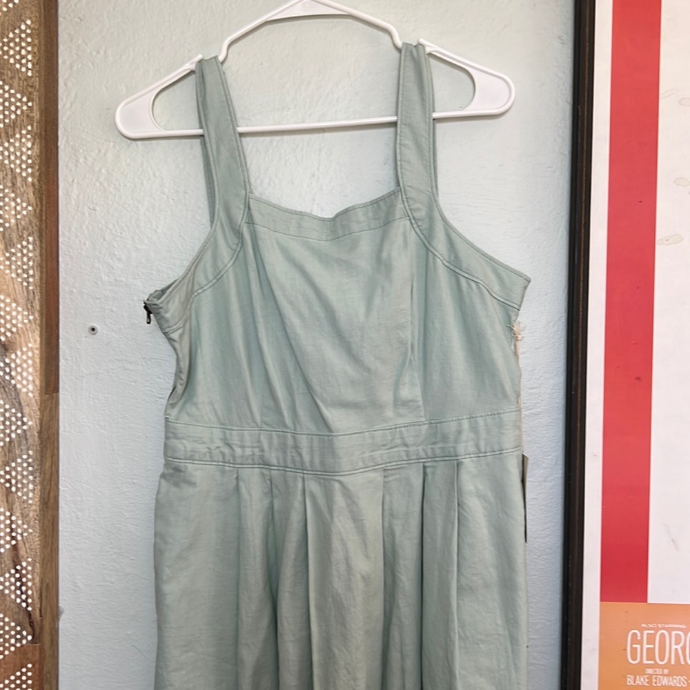 NWT Universal Thread apron dress